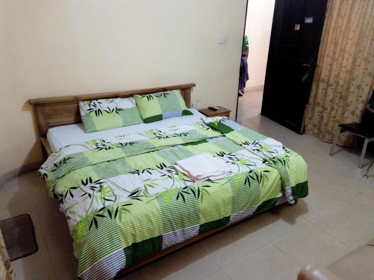 Royal Green Guest House Abeokuta Exterior photo
