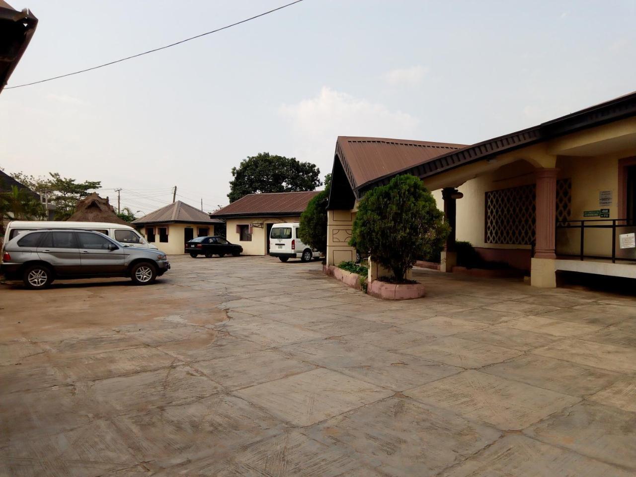 Royal Green Guest House Abeokuta Exterior photo